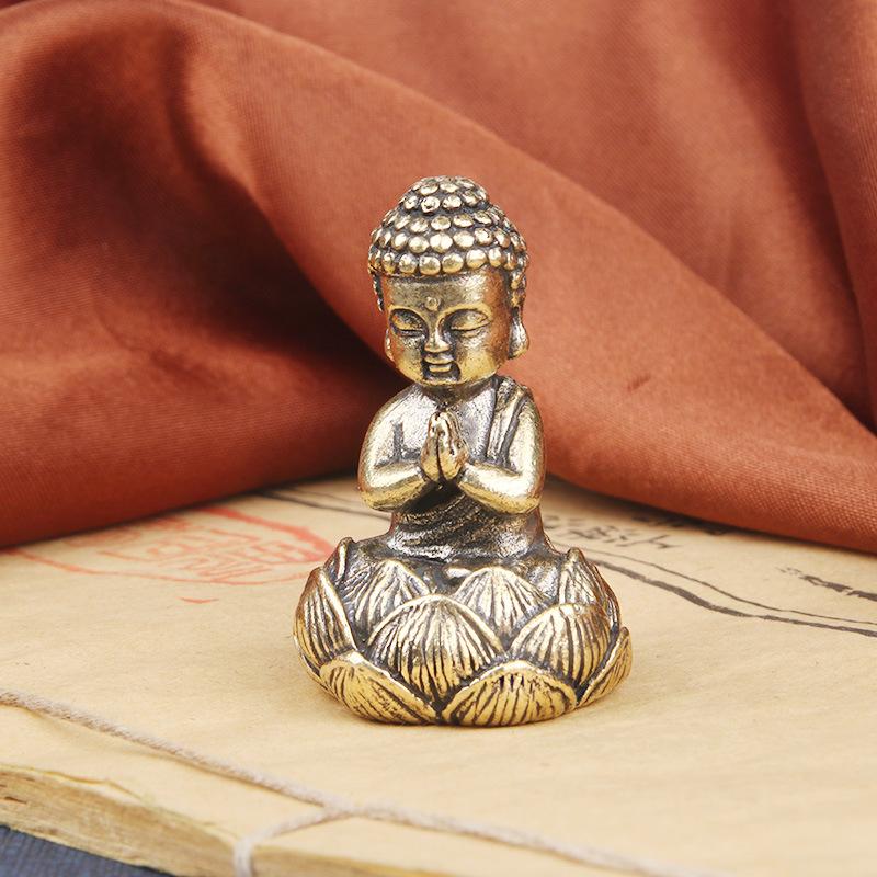 Винтажный латунный настольный орнамент "Принц" Бронзовая скульптура Статуя Шакьямуни Портативный карманный Будда Антикварная Копия