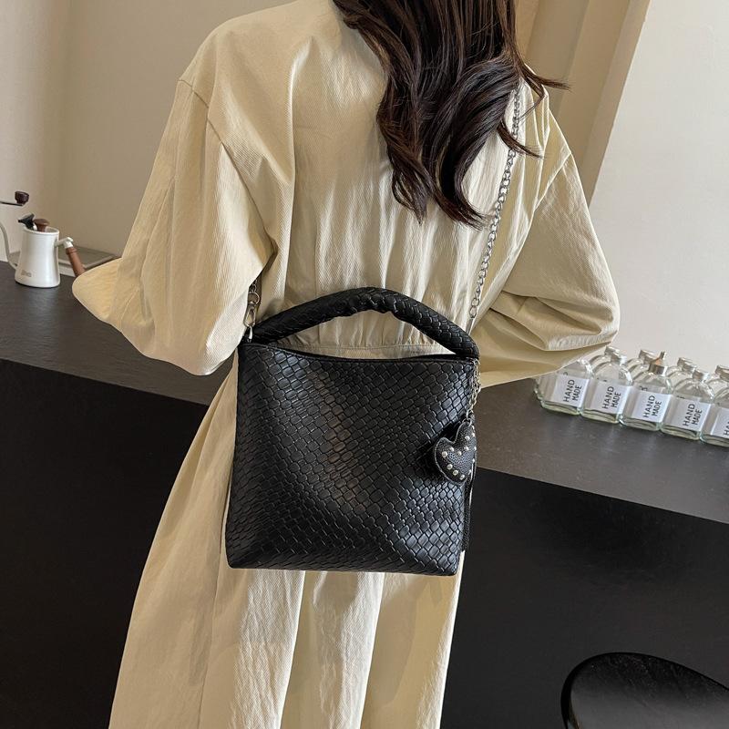 Новая плетеная женская сумка портативная женская сумка модная простая текстура на плечо через плечо маленькая квадратная сумка сумка-цепочка тренд