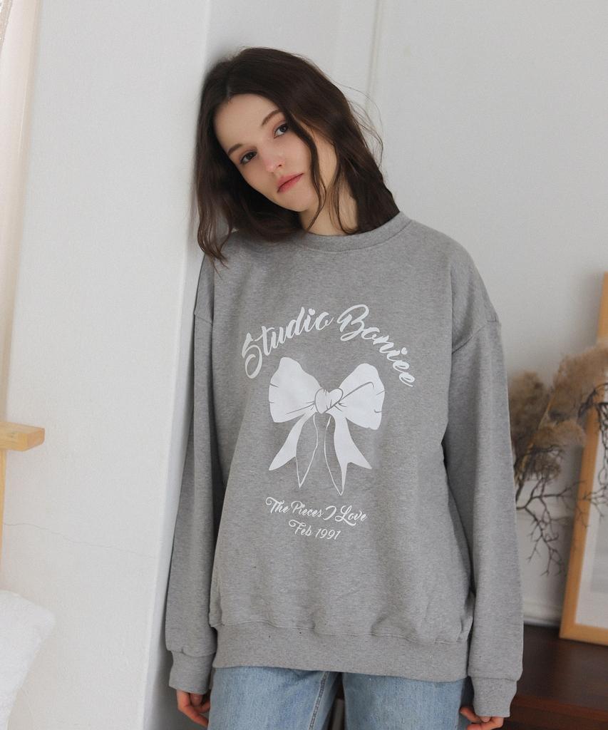 BONIEE [Fleece Lined] Ribbon Graphic Oversized Sweatshirt Gray