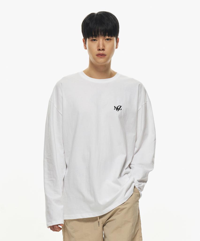 MOZMOZ 20S Embroidered Oversized Long Sleeve T-Shirt White