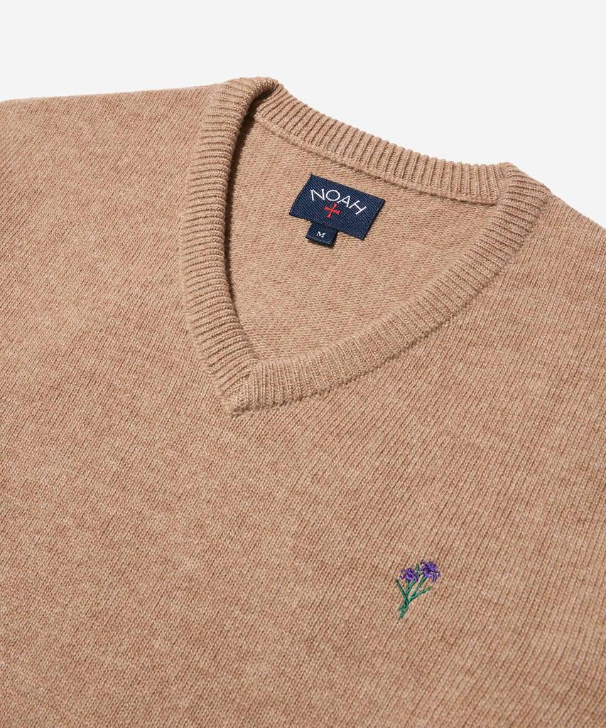 Noa (U) V-Neck Merino Sweater Beige