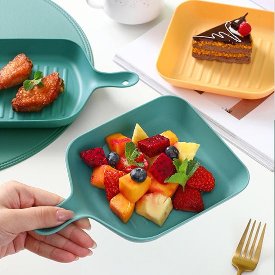 Fruit Tray Food Grade Wear Resistant Plastic BPA Free Fruit Dessert Snack Plate Serving Tray