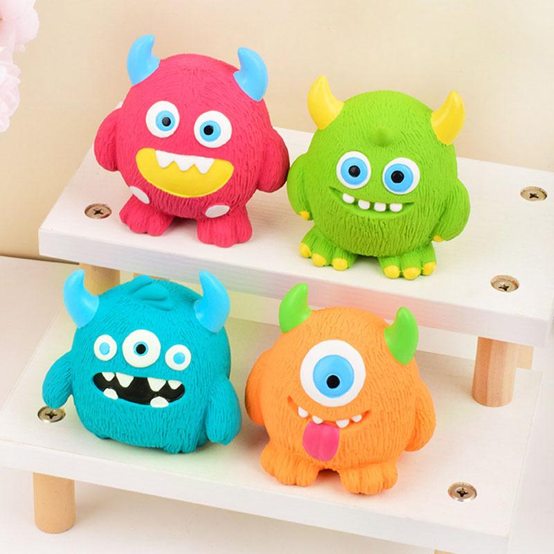 Interactive Dog Toy Cyclops Squeak Monster, Soft Chewing Toy for Boredom Relief, for Puppies and Small and Medium Sized Dogs, Ideal for Teething