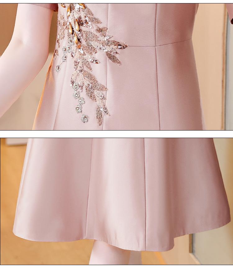 2023 Summer Elegant Mother-in-Law Wedding Evening Dress - Fashionable & Waist-Flattering Design