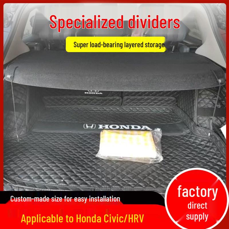 Крышка багажника и полка для груза в задней части Honda HRV