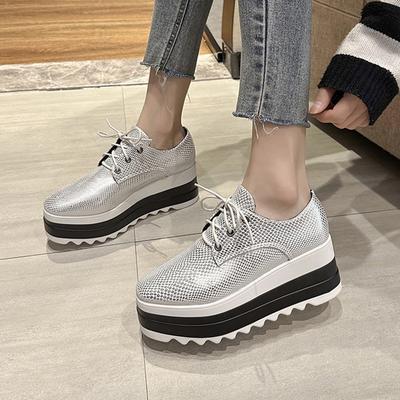 Серебряные женские туфли-броги из искусственной кожи, большие размеры, туфли на плоской платформе с носом Suqare, женские повседневные туфли на шнуровке, увеличивающие рост, размер 43