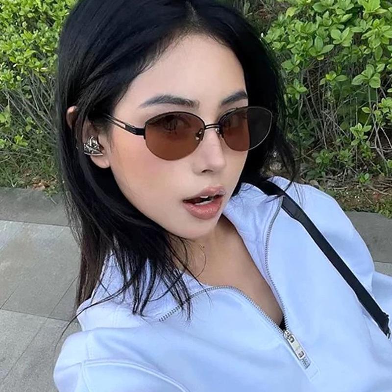 Vintage Old Money Style Metal Half-Rim Sunglasses for Women, Sun Protection, High-End Black Glasses, Hong Kong Style Fashion Sunglasses