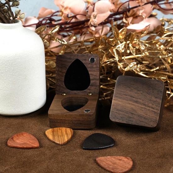 Wooden Guitar Pick Box Guitar Picks Portable Guitar Plectrum Holder Pick Organizer Case for Musicians Travel Daily Storage
