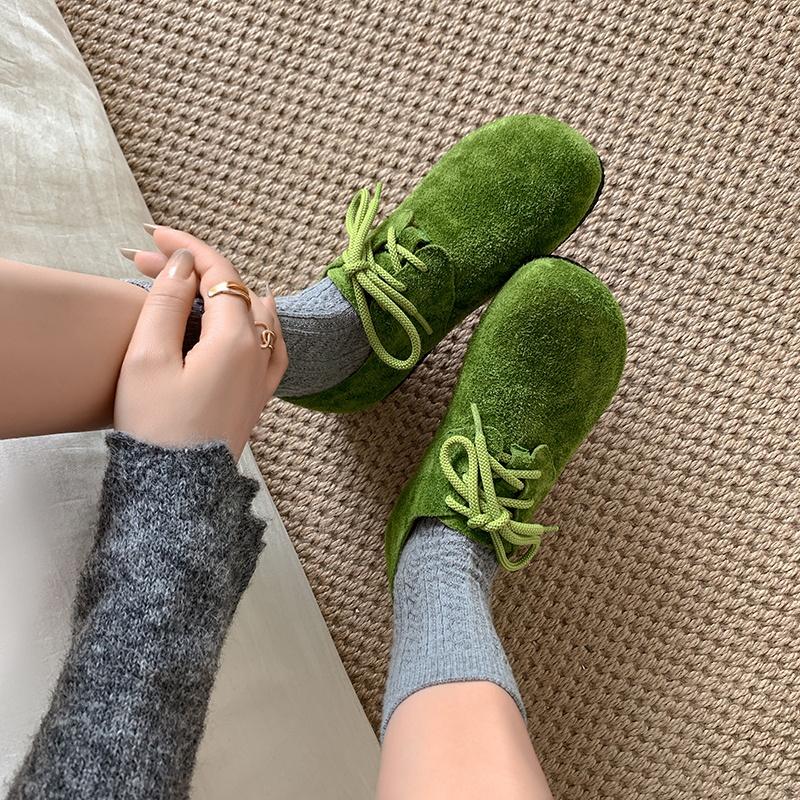 Модная тренировочная обувь из коровьей замши на шнуровке для женщин 2025 Осень Новые женские кроссовки Балетки Ретро Комфортная Повседневная Спортивная обувь Большой размер