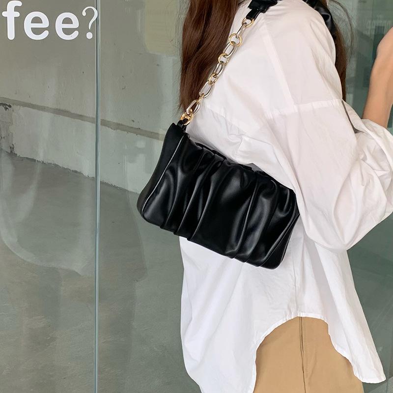 2025 Niche Design New Summer Women's Bag Soft Leather Cloud Bag Pleated Chain Bag Single Shoulder Crossbody Armpit Bag Small Bag