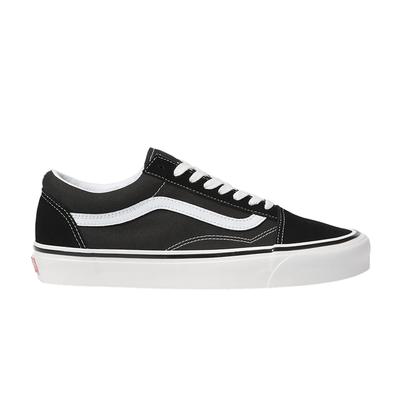 Кроссовки унисекс Old Skool 36 DX черно-белые True-White VN0A38G2PXC
