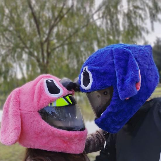 Чехол для шлема с героями мультфильмов, супер мягкий, устойчивый к выцветанию, фланелевой чехол в стиле аниме, тематический чехол для мотоциклетного шлема, подарок для вождения, принадлежности для вождения