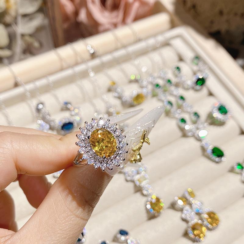 Камелия Французский Яркий Имитация Рубина Свадебный Набор, 18К Полное Бриллиантовое Покрытие Элегантные и Благородные Серьги Открытое Кольцо