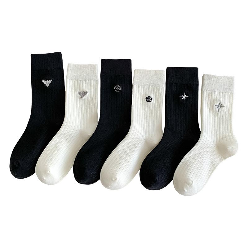 Girls Spring and Summer Simple Embroidery Everything In The Tube Pile Socks