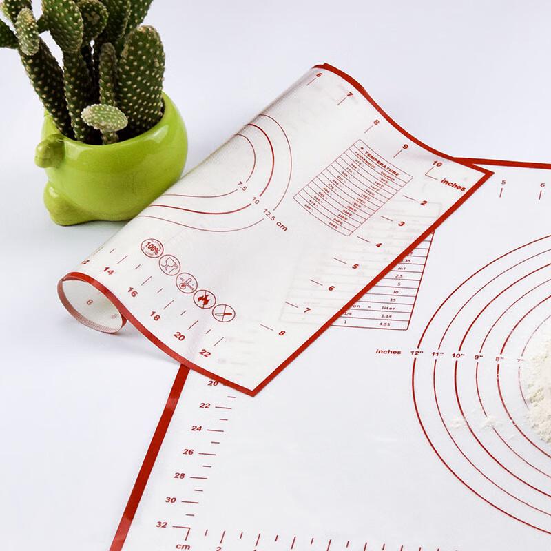 Xiaosongjia Non-Slip Silicone Baking & Kneading Mat