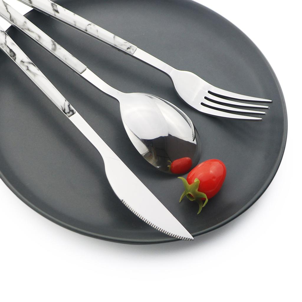 16/24/30Pcs Gold Imitation Wooden Handle Dinnerware Cutlery Set Stainless Steel Tableware Knife Fork Spoons Silverware Western Flatware