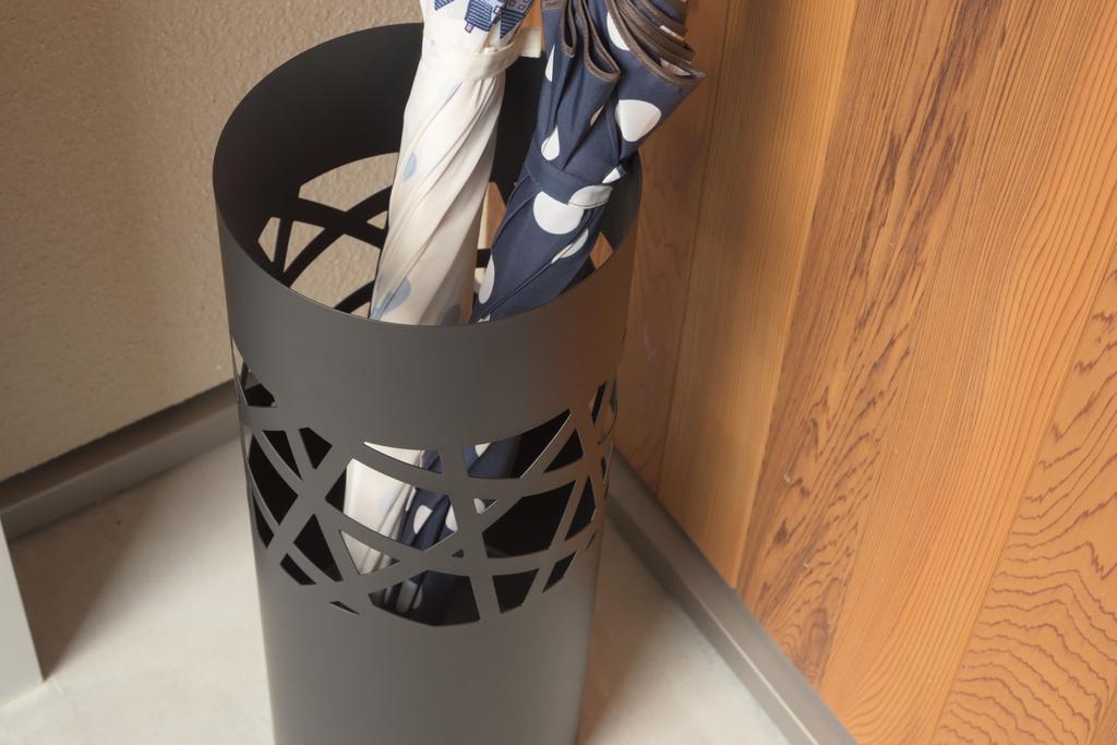 Azumaya-kk Umbrella Stand, Black, Width 19.5 X Depth 19.5 X Height 49cm (LFS-181BK)