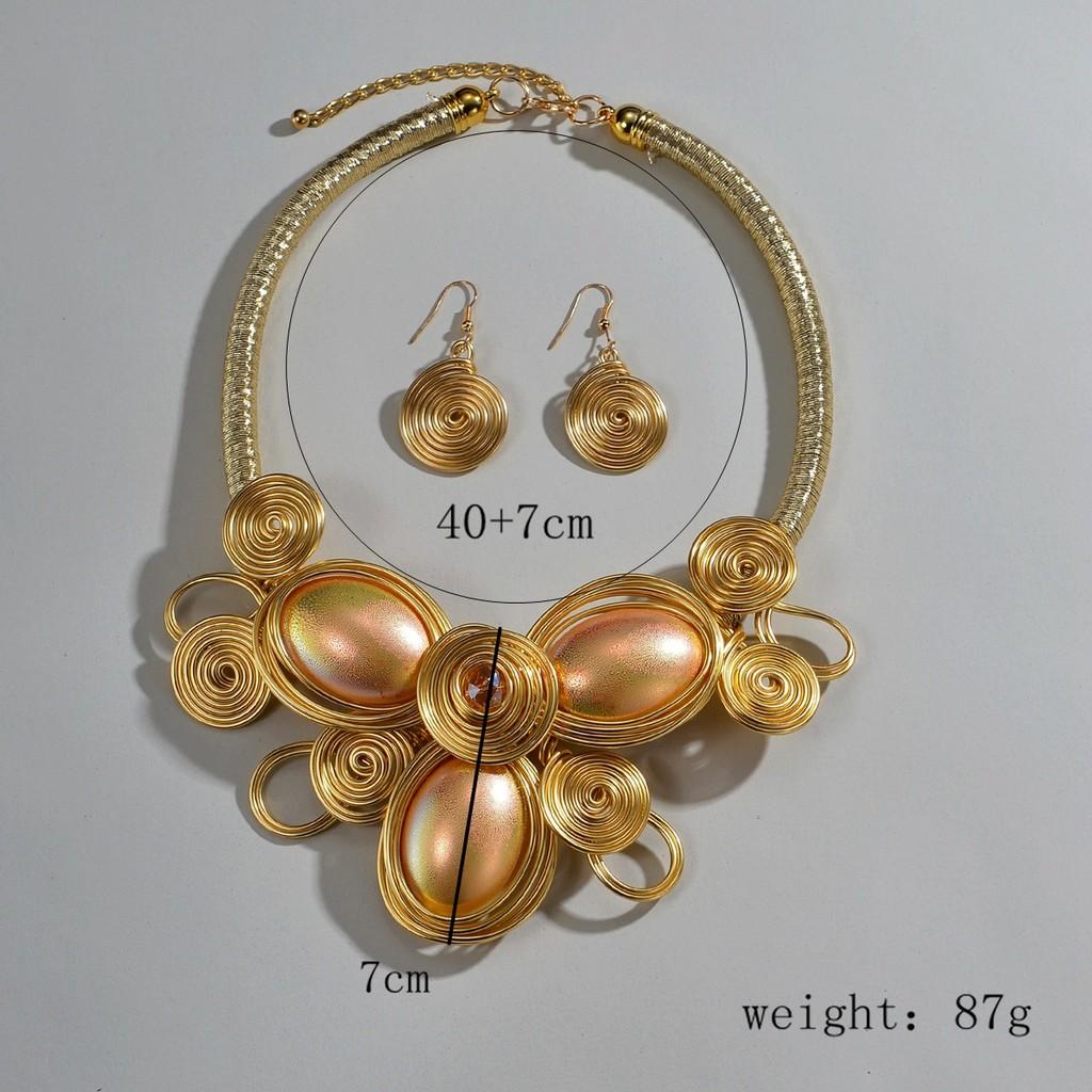 Handcrafted Gold And Silver Alloy Jewelry Set With Geometric Animal Patterns For Trendy Women