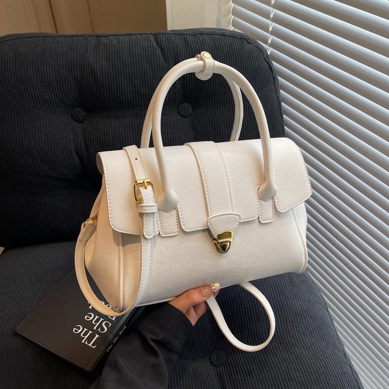 Популярная сумка для поездок на работу, женская новая модная портативная маленькая квадратная сумка, универсальная нишевая сумка-мессенджер