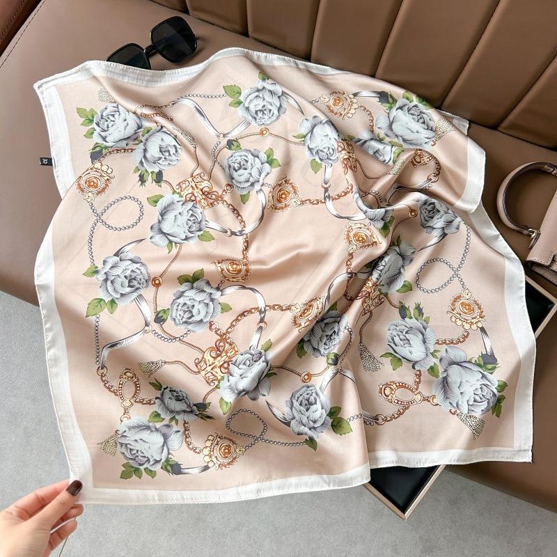 Spring and summer new Korean fashion sweet polka dot simulation silk small square scarf women's thin sunscreen silk scarf decorative small scarf
