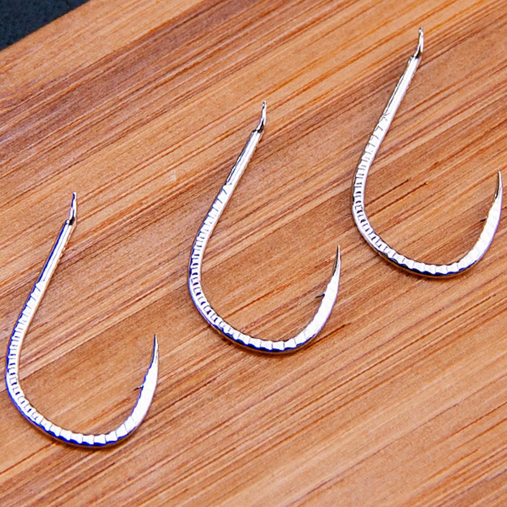 30 Pcs/bag Fishing Hook 100C Carbon Steel Dragon Scale Barbed Fishing Tackle Fishing Supplies
