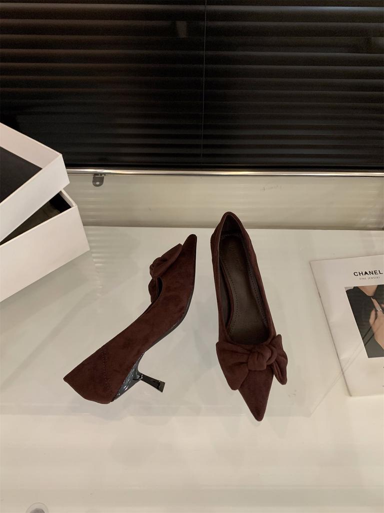 Niche French Black High Heels Women's Shoes 2025 New Spring and Autumn Temperament Suede Bow Pointed Single Shoes