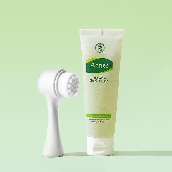 Acnes Гель для очищения пор 125 мл (+Щетка для умывания)