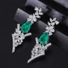 Новые ювелирные изделия Серьги Серьги Изумрудные цветочные серьги Серьги из красного корунда