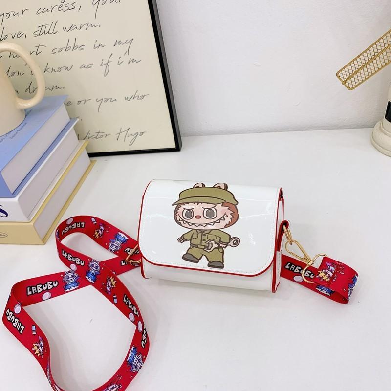 Детская сумка через плечо с широким плечевым ремнем и принтом