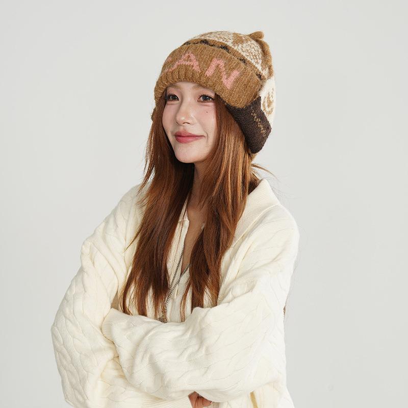 Vintage Fair Island letter jacquard wool hat winter warm and cold ear protection hat cute hairball knitted pullover hat