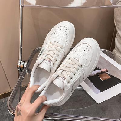 Повседневные маленькие белые туфли на шнуровке на толстой подошве женские новые простые с круглым носком на плоском каблуке спортивные туфли тренд