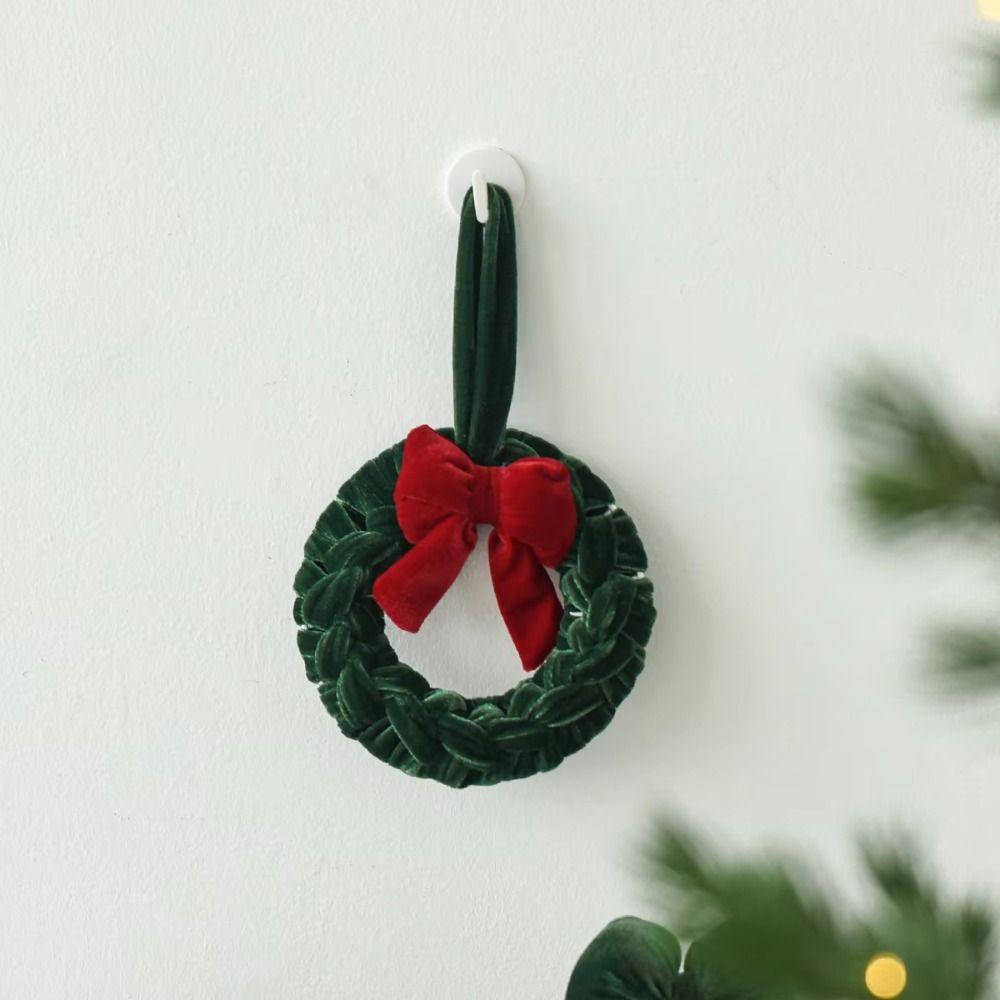 Round Christmas Wreath Pendant Hanging Cord Xmas Tree Pendant Holiday Window Accent Christmas Tree