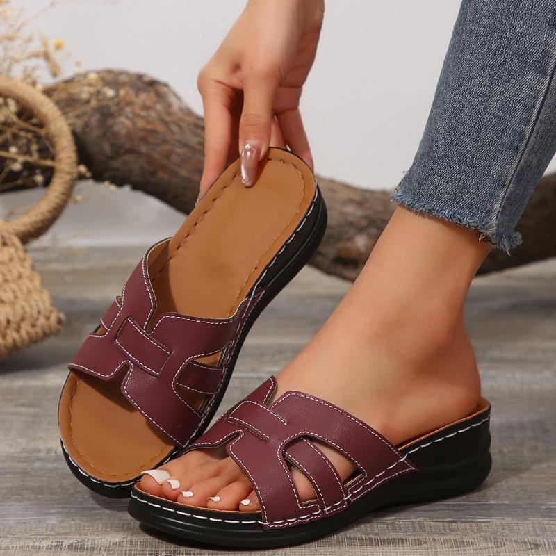 Женские модные женские тапочки на танкетке с толстой подошвой, летние легкие нескользящие повседневные удобные пляжные тапочки на уличной платформе