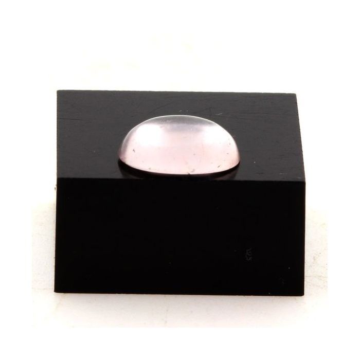 Pierres et Minéraux. Fluorite rose. 2.11 ct. Massif du Mont-Blanc, France. Rare.