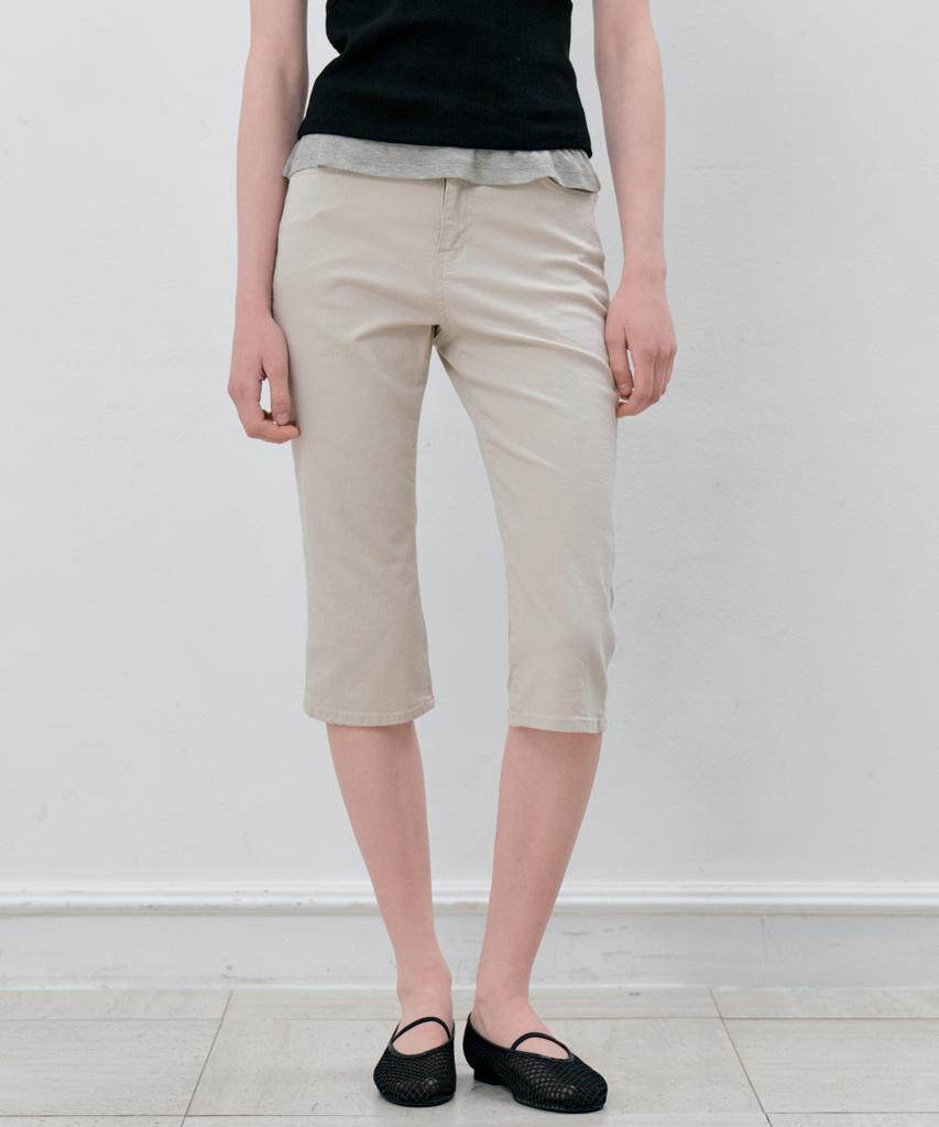 GRASPLAN Back Slit Capri Pants_Beige