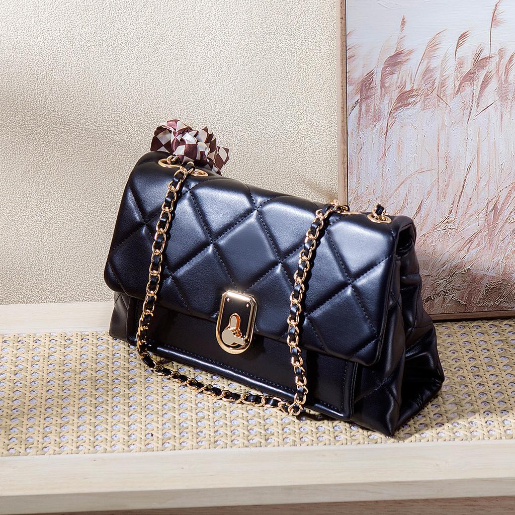 Bags Women's Wedding Bags Women's Handbags 2025 New Large Capacity Commuter Shoulder Crossbody Bags Women's Multi-Purpose Bags Small