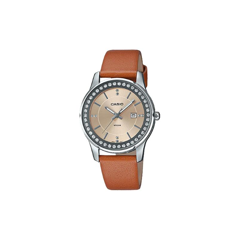 Casio STANDARD series 50 meters waterproof quartz movement leather strap Japanese and Korean watch women's watch gold dial LTP-1358L-5A