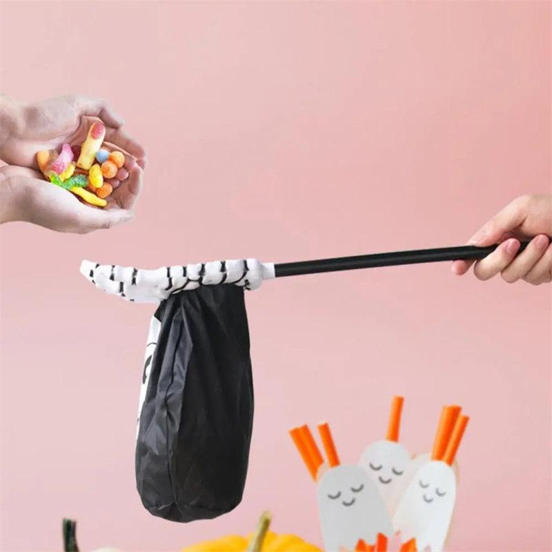 Halloween Candy Bag Funny Skeleton Ghost Hand Large Capacity Trick Or Treat Kids Begging Sugar Pouch Halloween Party Gift Bag