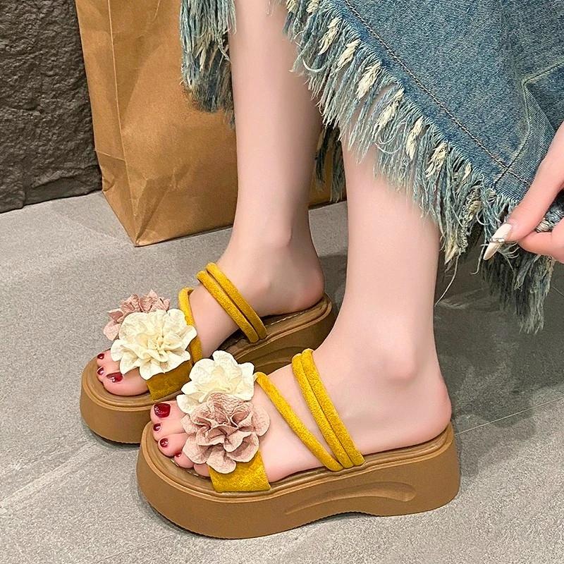 Fashion Women's New Flower Small Figure High Platform Sandals Wear Soft-soled Non-slip Beautiful Cool Slippers In Summer