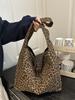 Vintage Leopard Print Women's Tote Bag - Versatile, Large Capacity Shoulder and Handbag for Shopping or Commute