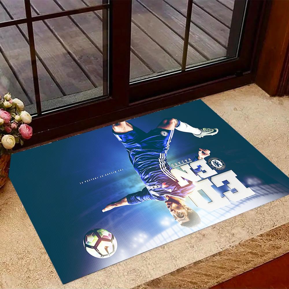 Soccer Player Action Carpet Perfect for Entryway Bedrooms Hallway Outdoor Antislip Carpet Decorate Offices Luxury Gift for Birthday, Christmas, Weddin