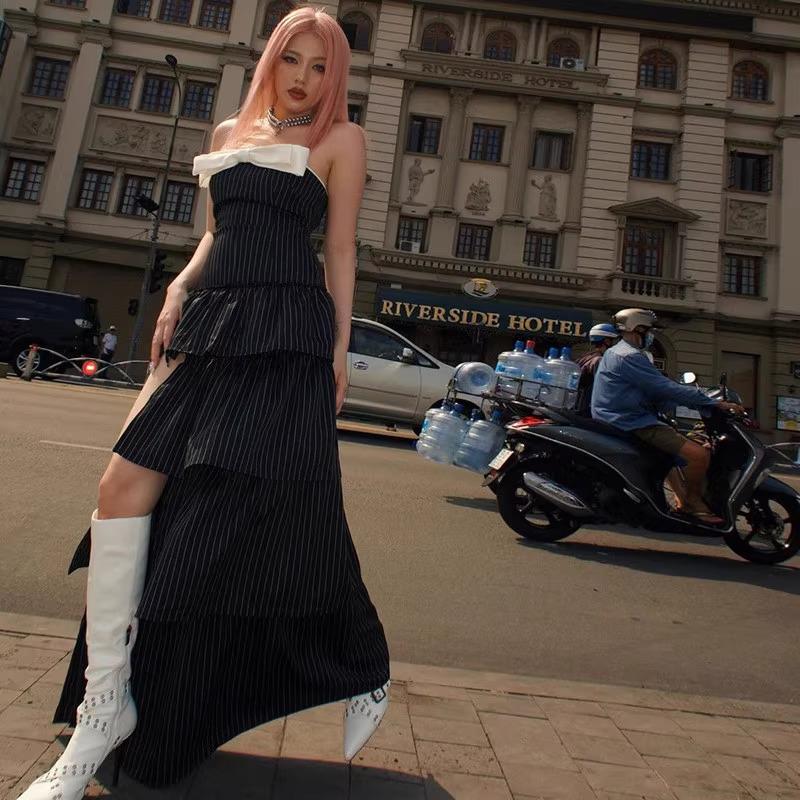 Европейское и американское полосатое летнее миди-платье без бретелек, многослойное, с высоким разрезом для женщин