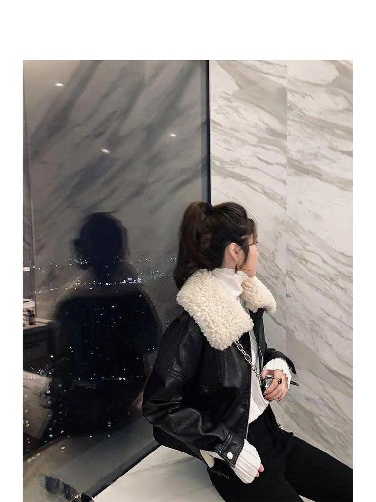 Женское ретро черное кожаное пальто с воротником из овчины - осенне-зимняя флисовая мотокуртка