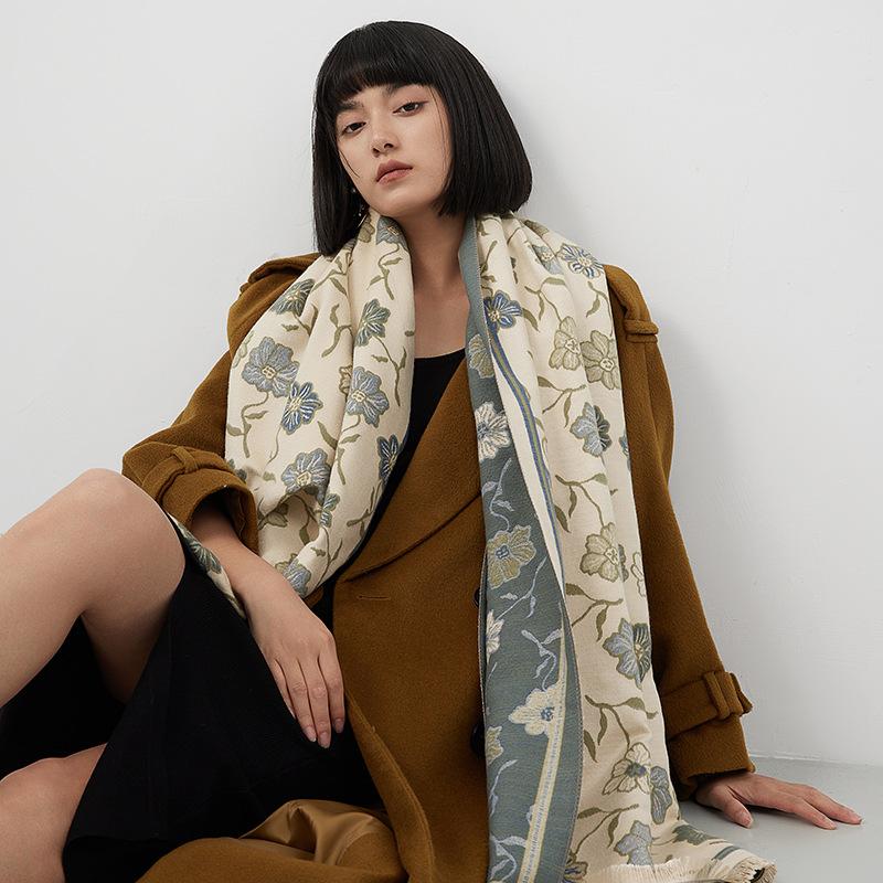 Winter Scarf Women'S Japanese And Korean Version Imitation Cashmere Flower Printing Fashion Versatile Scarf High-End Warm Shawl