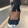 Новая сумка-тоут модная и простая, плечевая сумка большой вместимости, однотонная сумка и женская сумка.