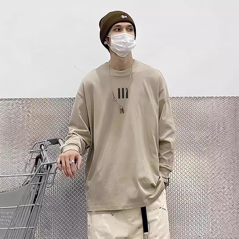 ESSENTIALS Футболка унисекс с длинным рукавом из хлопка с принтом футбольного мяча и тремя полосками