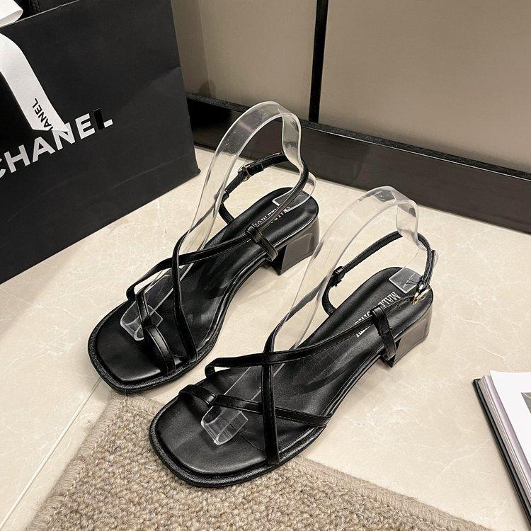 Модные сандалии Женские Летняя мода Женские сандалии 2025 Римские Толстый Средний каблук Сандалии Удобная обувь для женщин Шлепанцы Сандалии