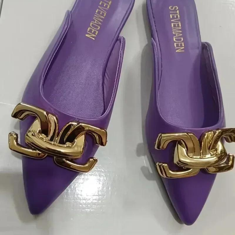 Hot Selling Closed Toe Women's Slippers 2024 Metal Decorated Women's Slippers Versatile Pointed Toe Solid Color Flat Slippers