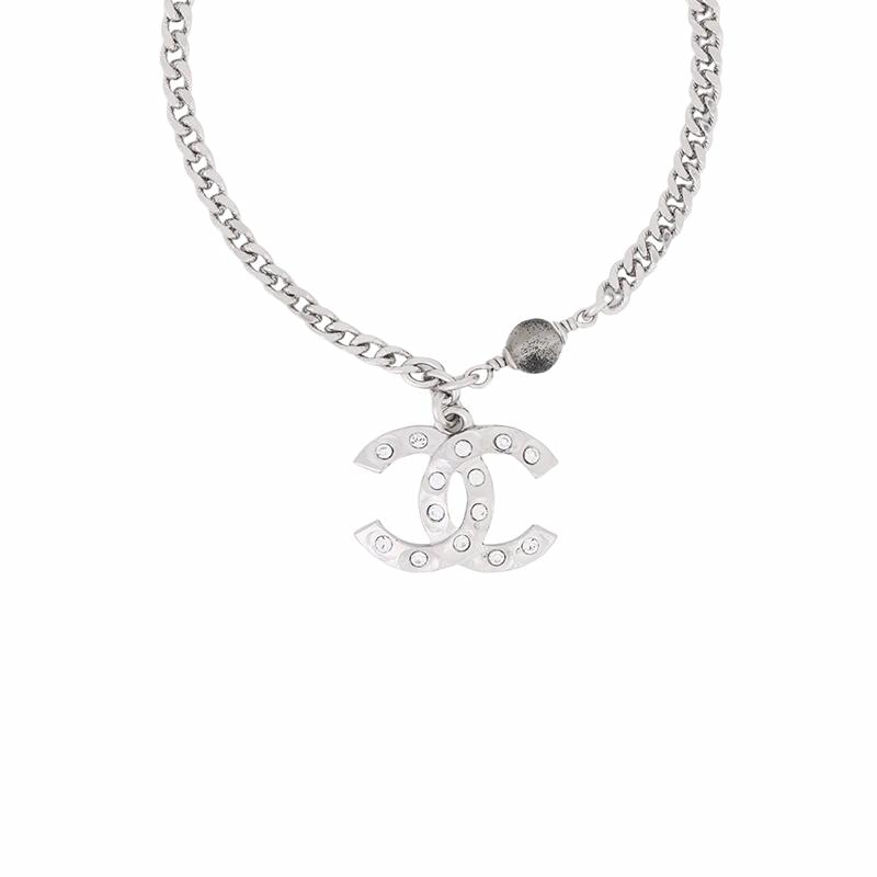 Chanel Браслет женский серебряный с инкрустированным логотипом Double C