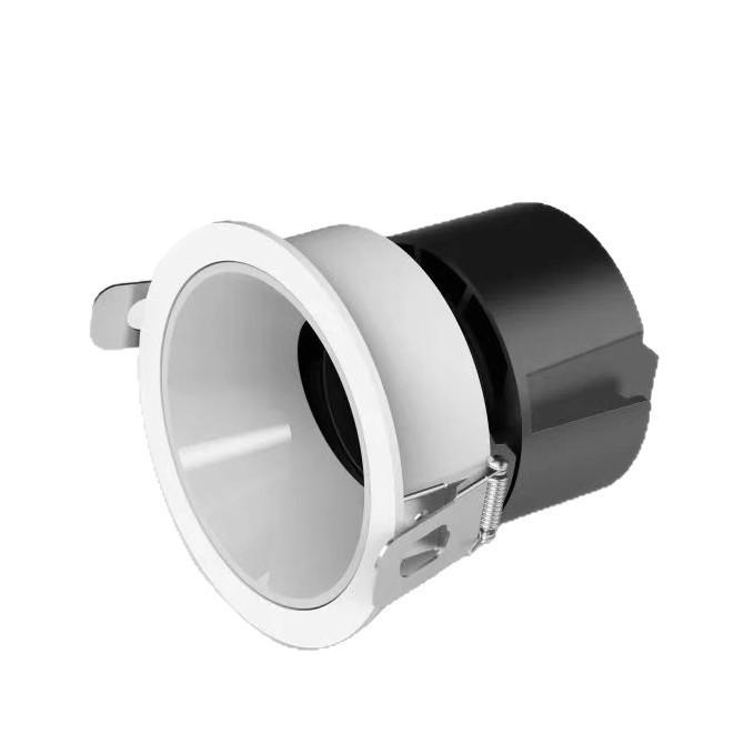 OSRAM 95 CRI Recessed LED Ceiling Light with Anti-Glare Lampshade and No Flicker